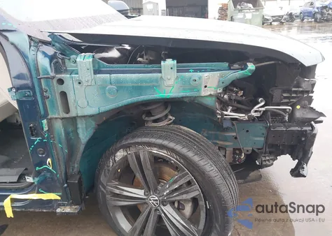 2021 Volkswagen Atlas 3.6L V6 Se W/Technology R-Line from USA, damaged, VIN 1V2PR2CA2MC532213